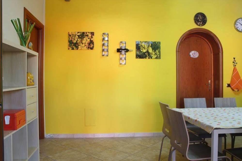 B&B Vesuvio Smiling Ercolano Exterior photo