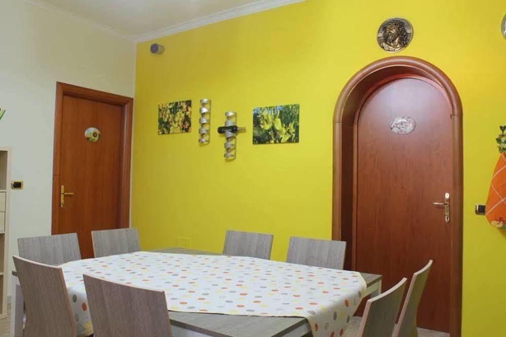 B&B Vesuvio Smiling Ercolano Exterior photo